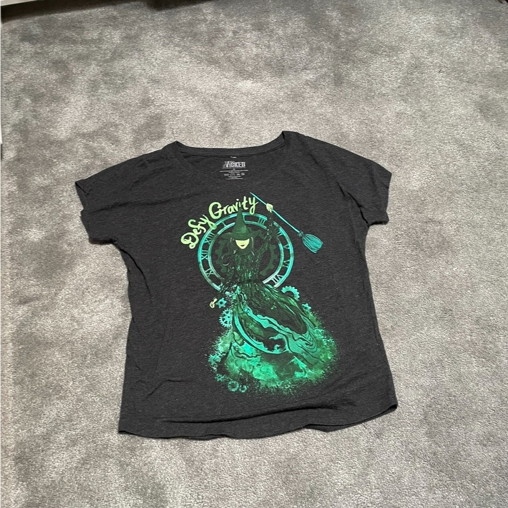 Defy Gravity Elphaba T-Shirt - Black and Green